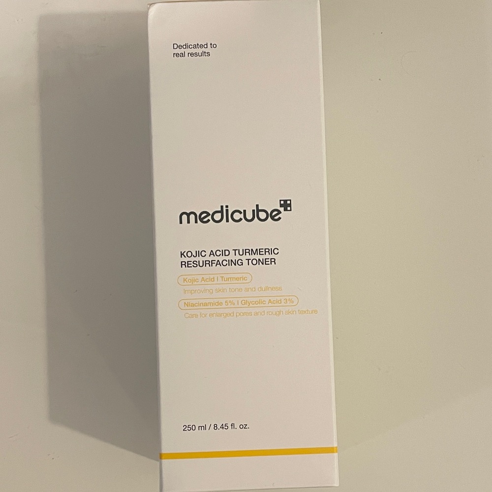 Medicube Kojic Acid Turmeric Resurfacing Toner